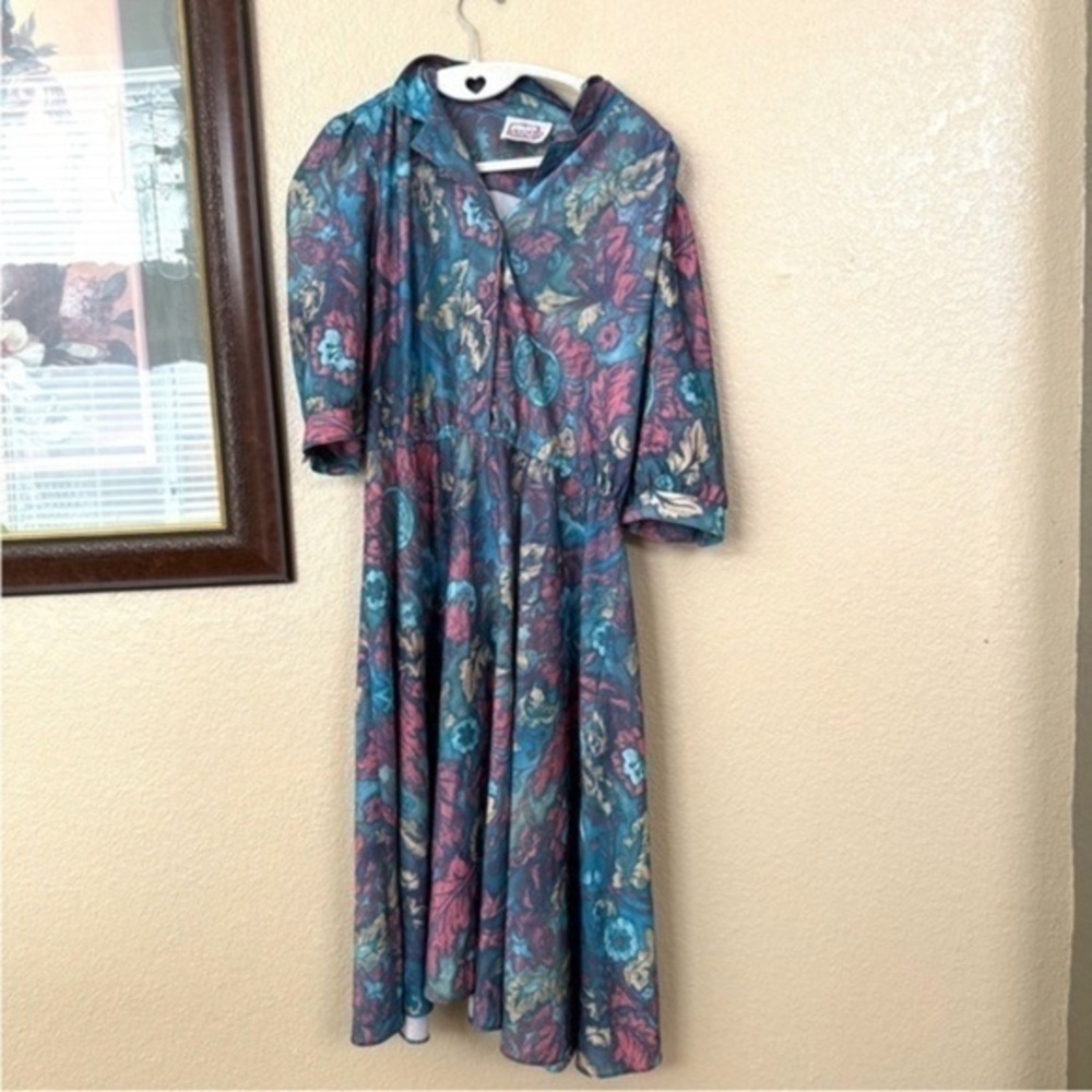 Vintage California Looks dress 
Size tag missing
Missing belt